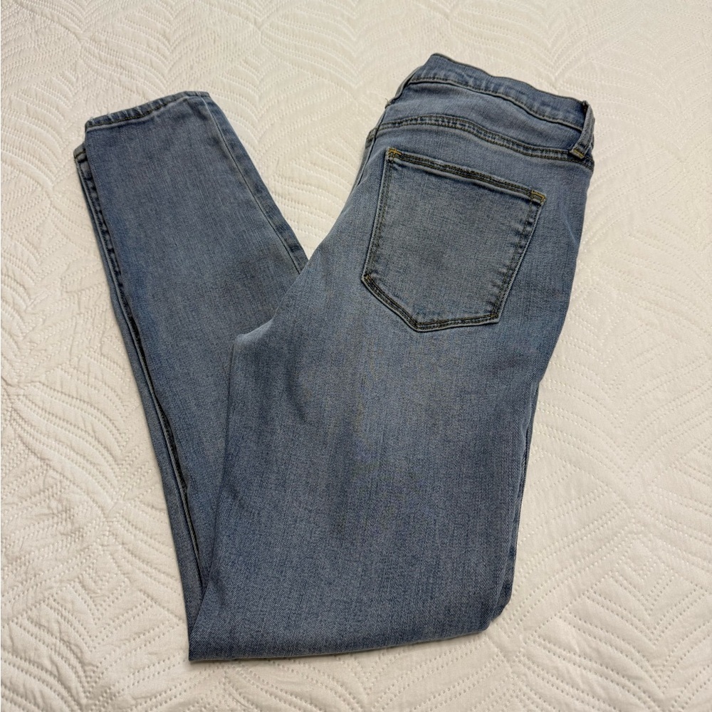 GAP True Skinny Women’s Stretch Stonewashed Jeans Size 28R